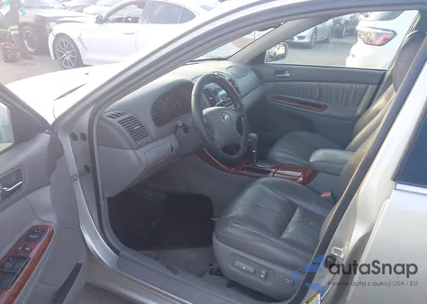 2004 Toyota Camry Xle из США, поврежденный, VIN 4T1BE32K24U846554